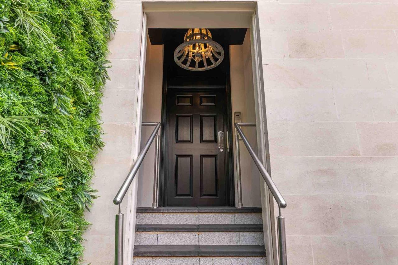 Beautiful Modern 1 Bedroom Apartment, City Centre Bath Exterior photo